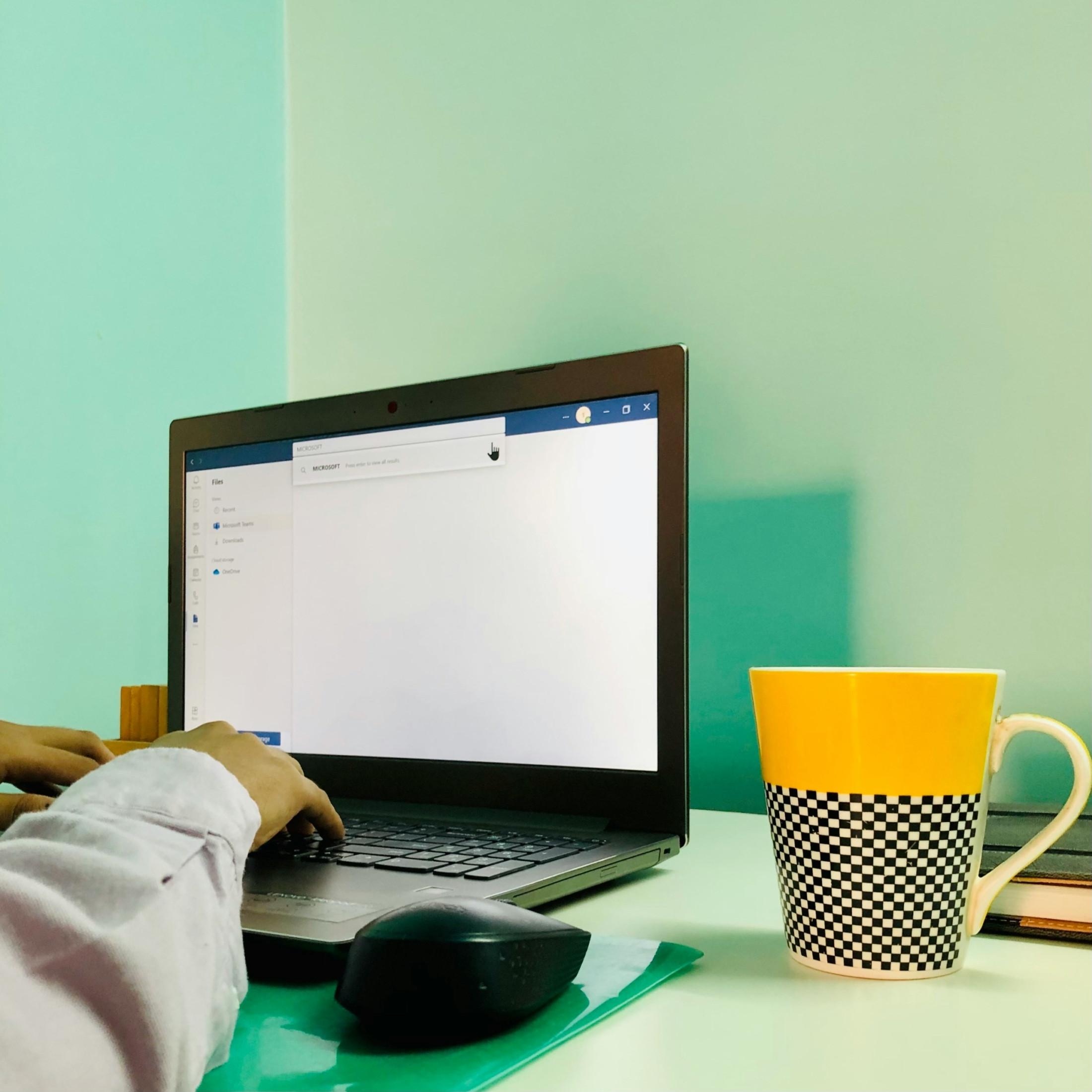Photo illustrating custom dental web design 5